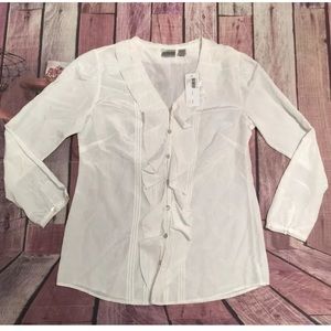 🎉HP🎉CHICO’S Ruffle Delight Carrick Blouse Silk🎉